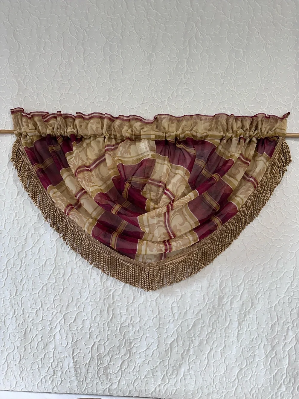 6 Jc Penny Collection Red Gold Paisley Striped Waterfall Valance Rod Pocket